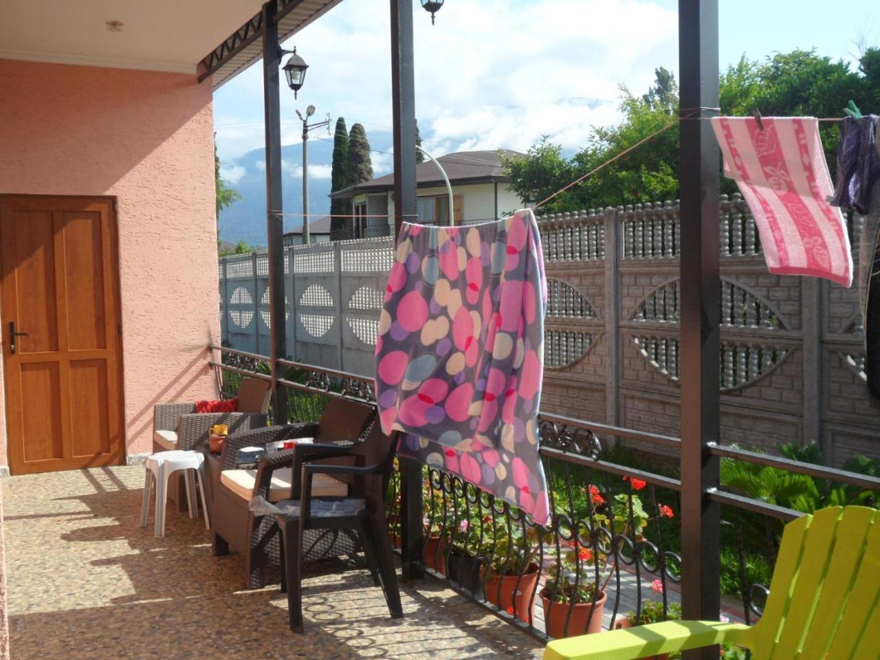 Galina Guest House Alakhadze 외부 사진