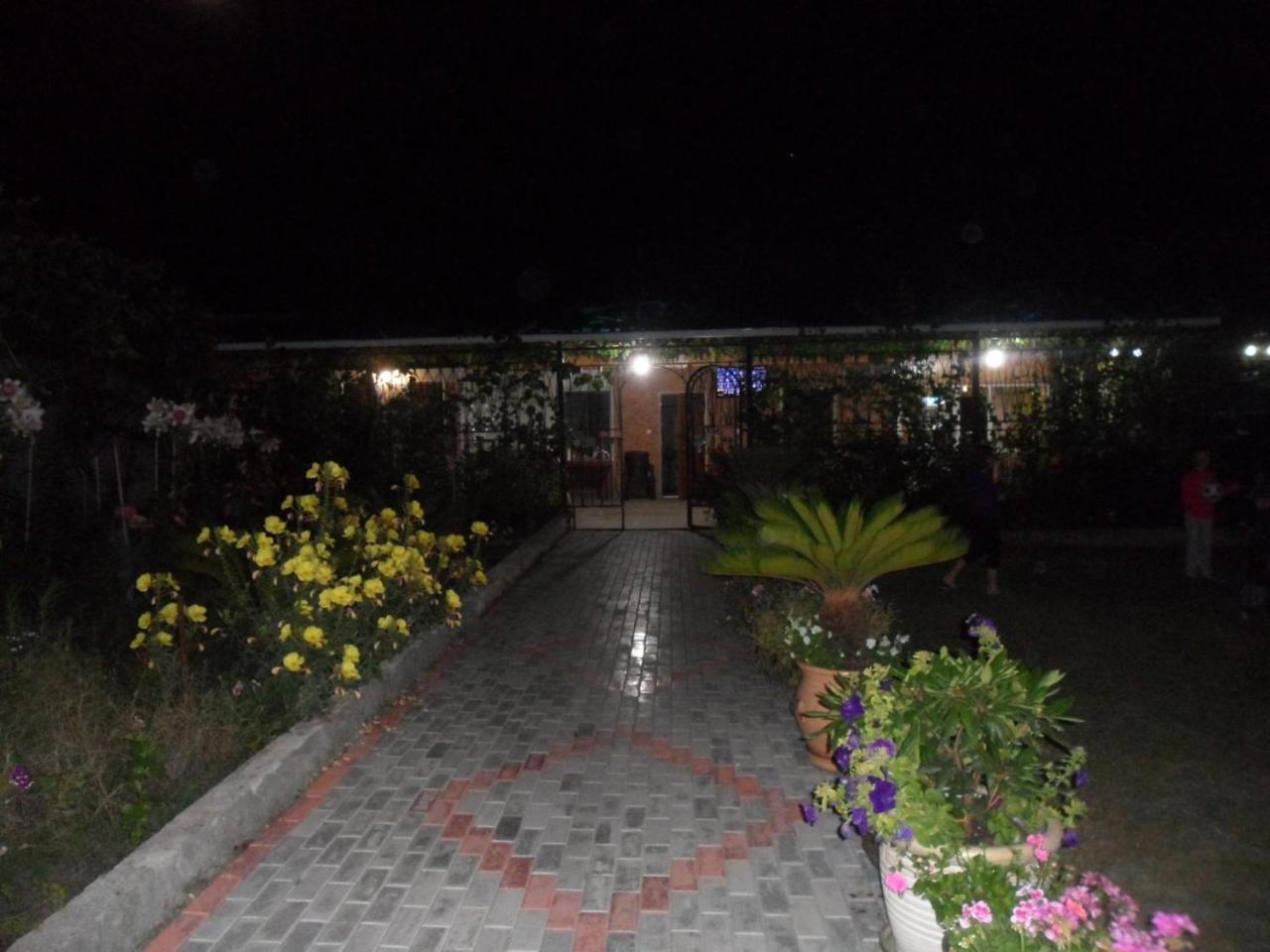 Galina Guest House Alakhadze 외부 사진
